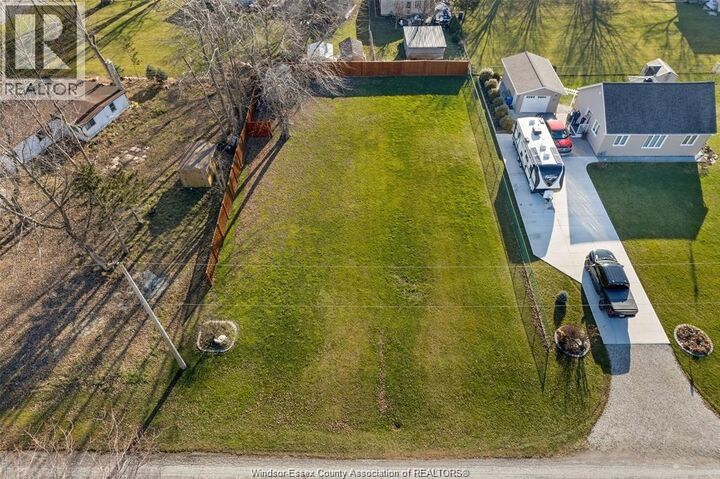 Property Photo:  18 Marentette Avenue  ON N0P 2P0 