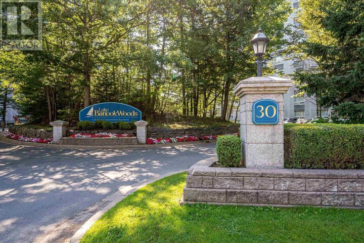 30 Brookdale Crescent 802 — photo 1
