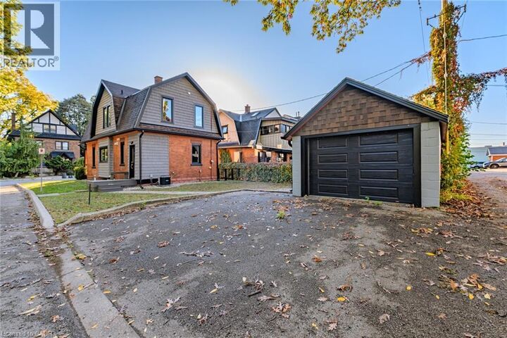 Property Photo:  74 Lynnwood Avenue  ON N3Y 2V6 