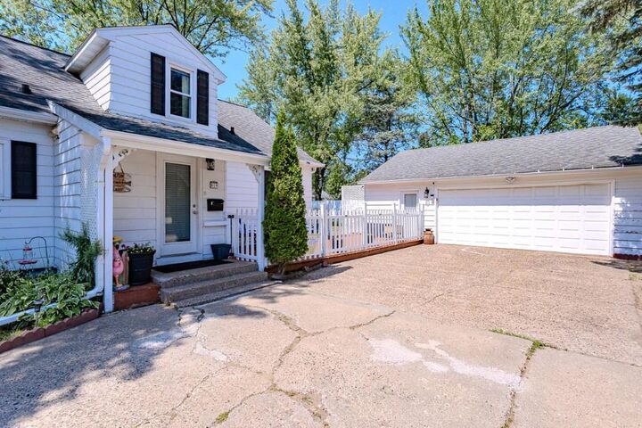 Property Photo:  519 Kamke Street  WI 54474 