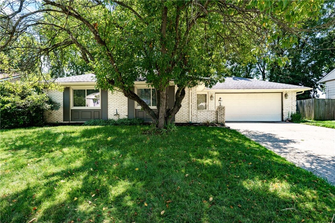 Property Photo:  135 Whispering Pines Drive  OH 45066 