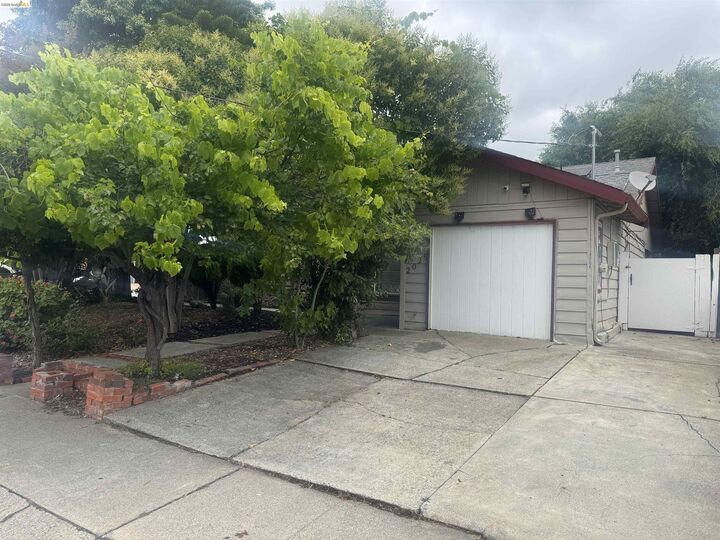 Property Photo: 2029 Highland Dr CA 94520