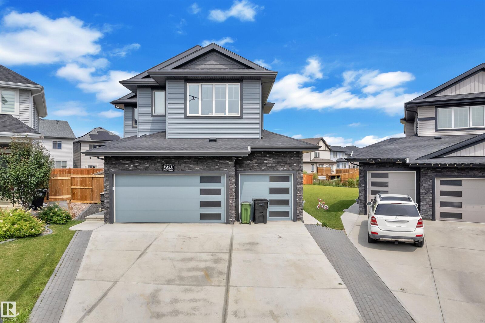Property Photo: 5208 23A Avenue SW AB T6X 2X3