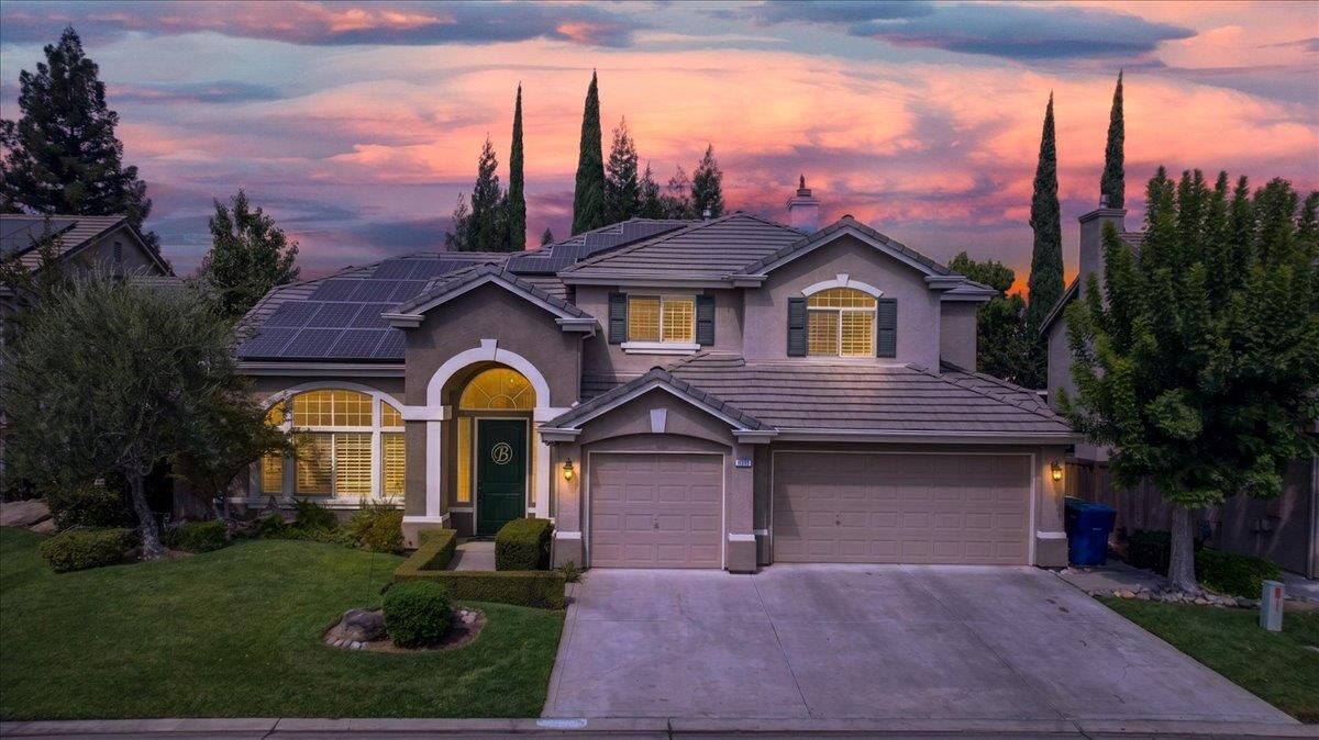Property Photo:  10283 N Sterling Lane  CA 93730 