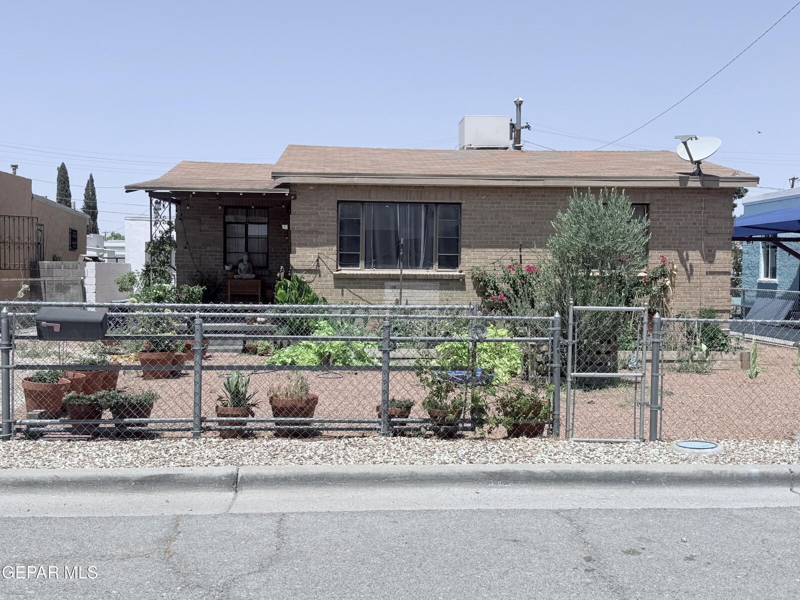 Property Photo:  113 Oriole Way  TX 79915 