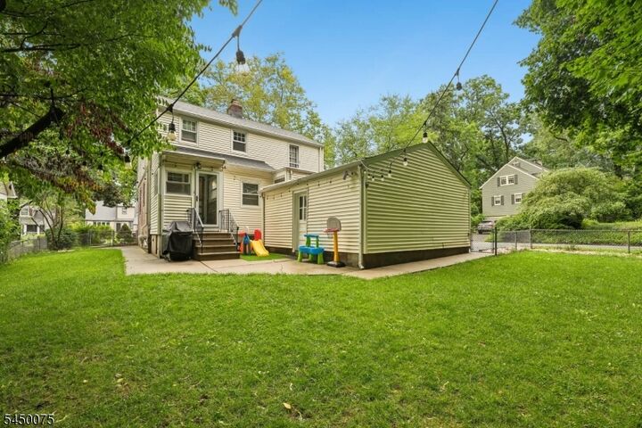 Property Photo:  36 Burnet Hill Rd  NJ 07039 