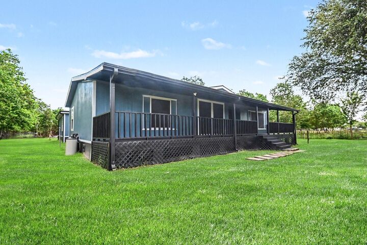 Property Photo:  2925 Fm 2917  TX 77511 