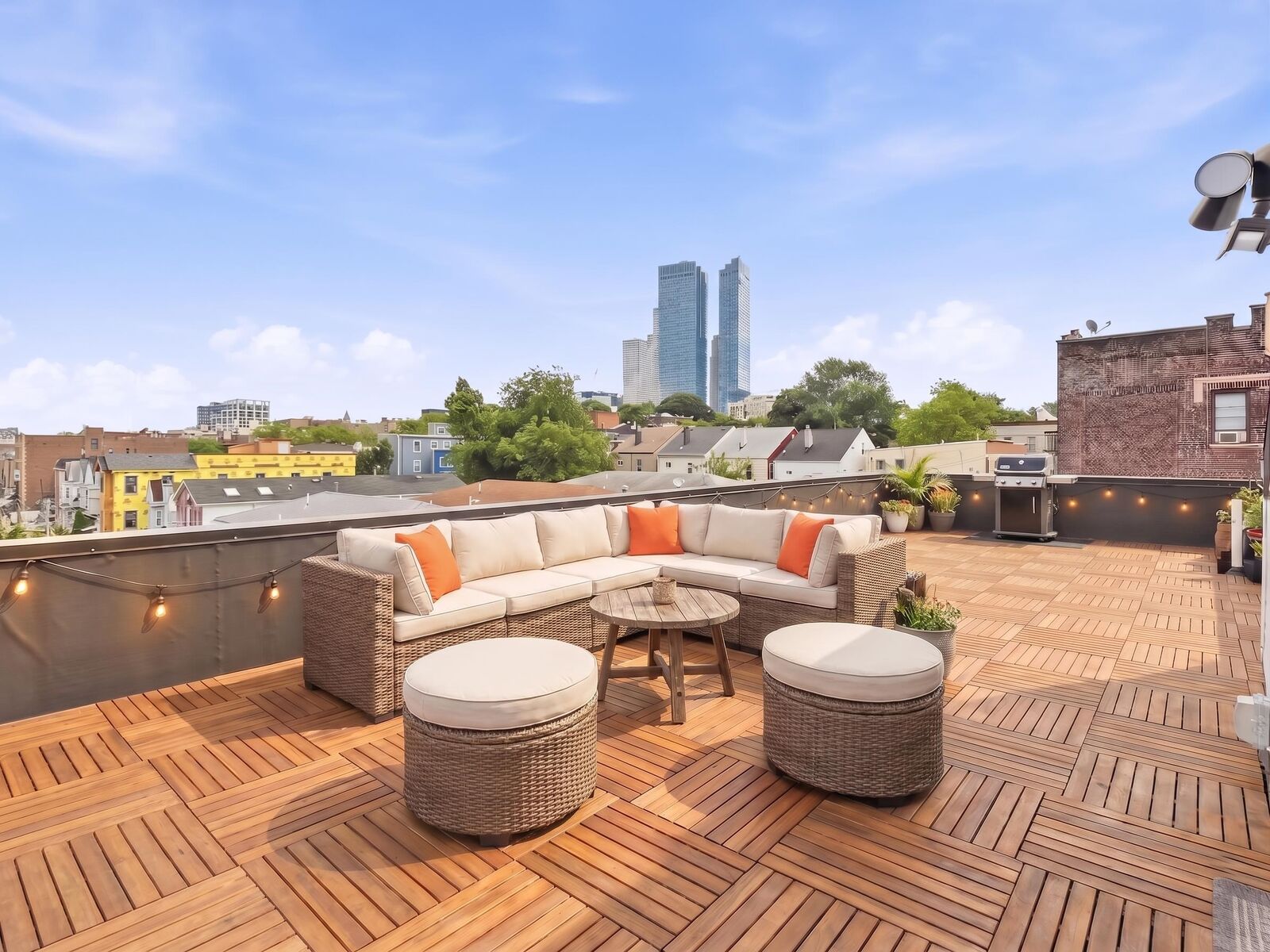 Property Photo: 29 Weldon St 3 NJ 07306