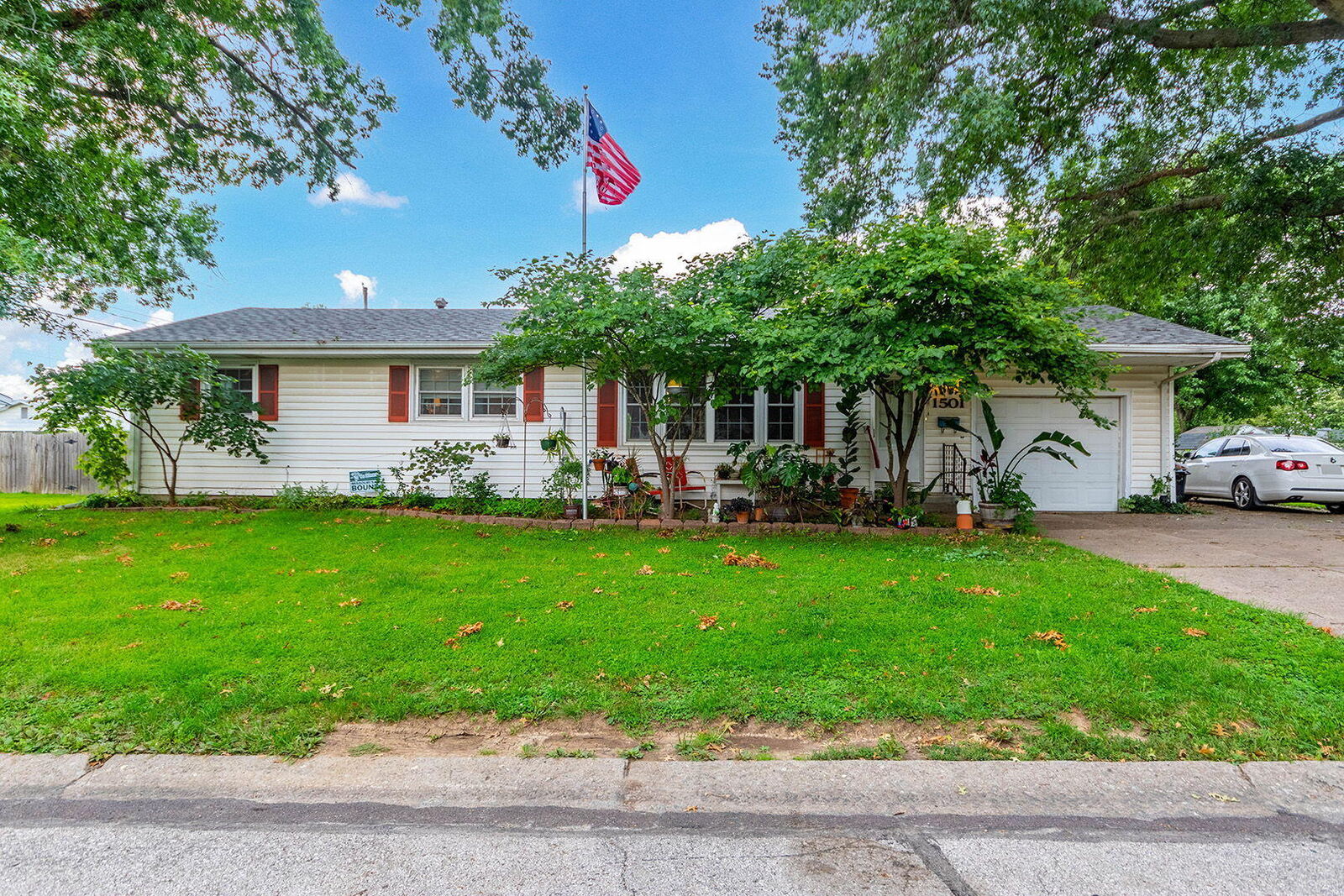Property Photo:  1501 Sherwood Road  MO 65265 