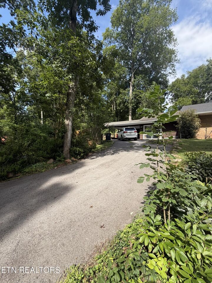 Property Photo:  5704 Rockhaven Rd  TN 37920 