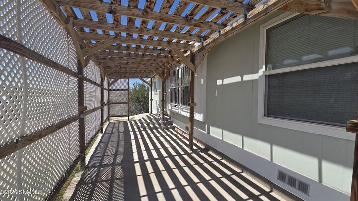 Property Photo:  425 Morgan  NM 87901 