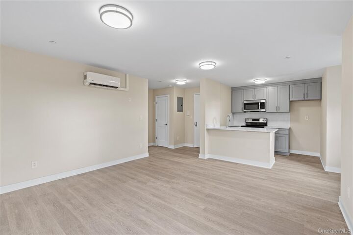 Property Photo: 135 Wakefield Avenue 401 NY 10704