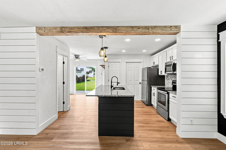 Property Photo:  653 College Park Circle  SC 29909 