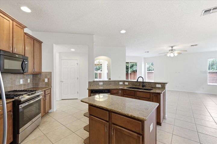 Property Photo:  11854 Via Lucerna Circle  FL 34786 