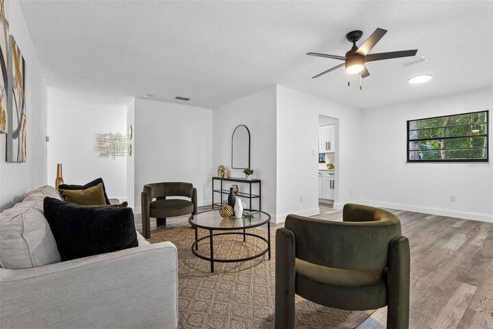 Property Photo: 536 Bison Circle FL 32712