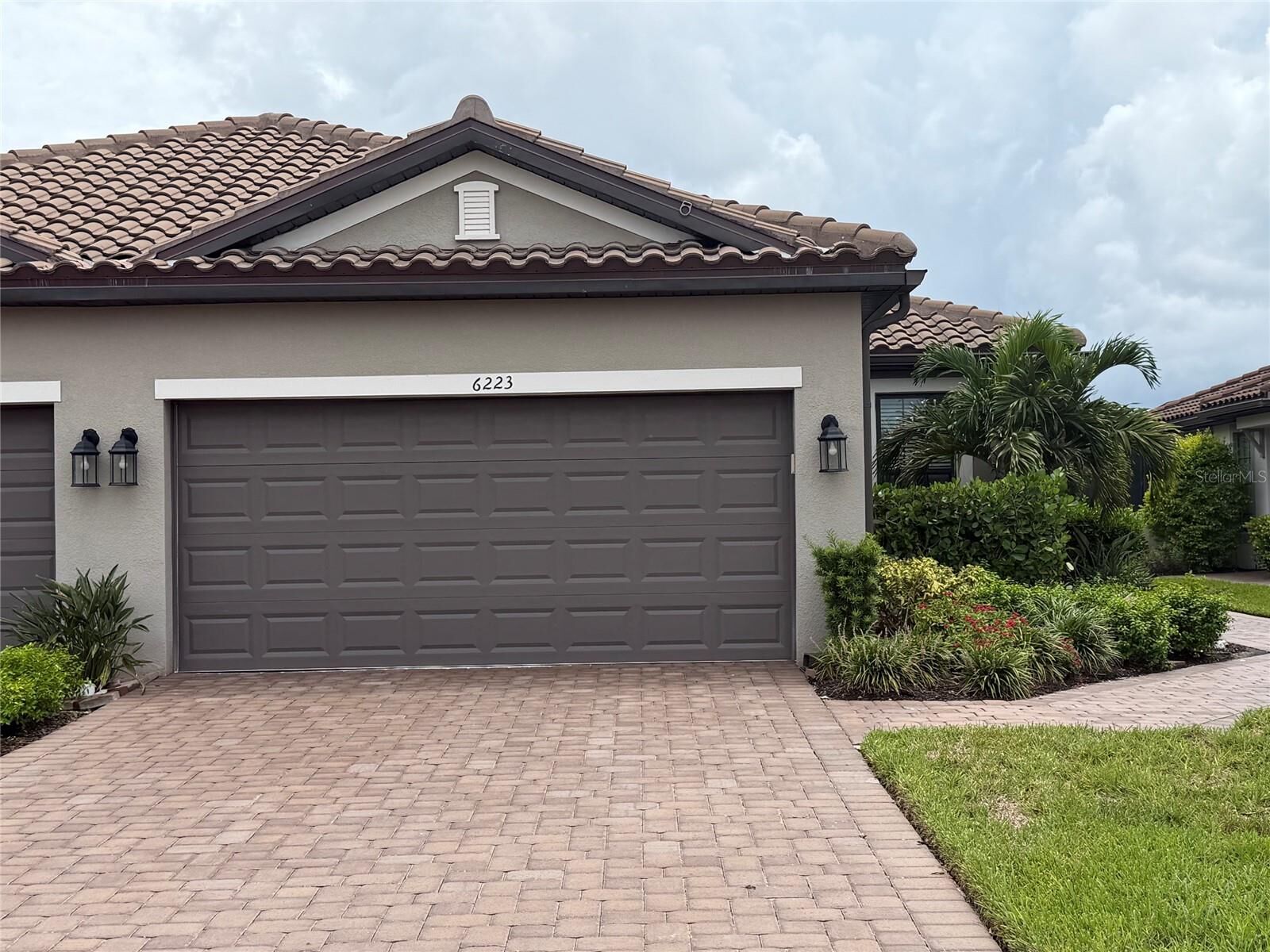Property Photo:  6223 Plateau Court  FL 34203 
