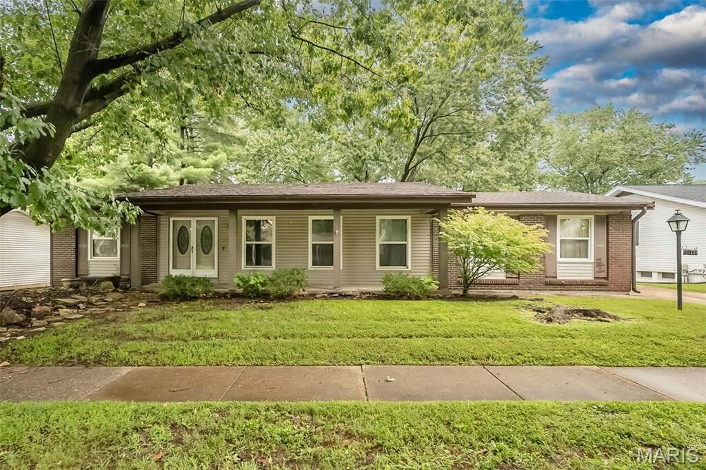 Property Photo:  2145 Jenkee Drive  MO 63031 