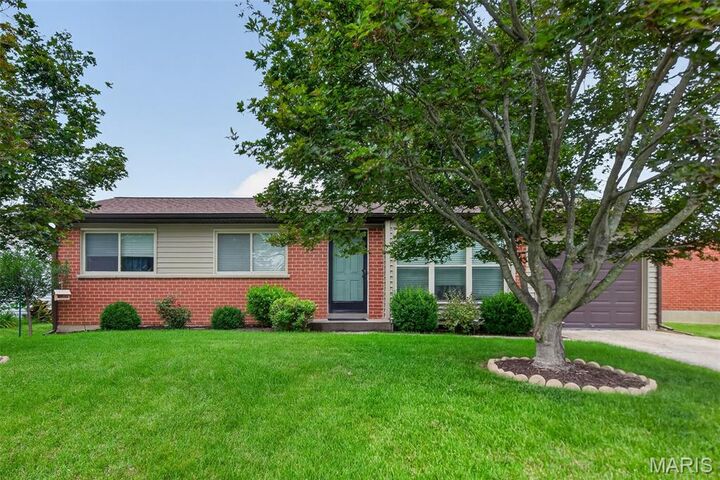 Property Photo:  3210 Catesby Lane  MO 63301 