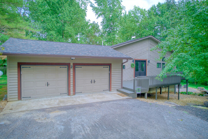 Property Photo: 2 Trillium Lane IL 62966