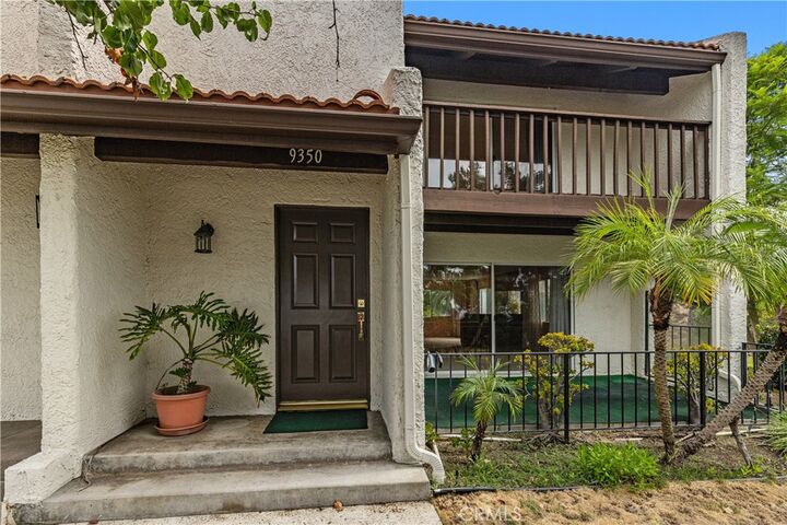 Property Photo: 9350 Via Monique CA 91504