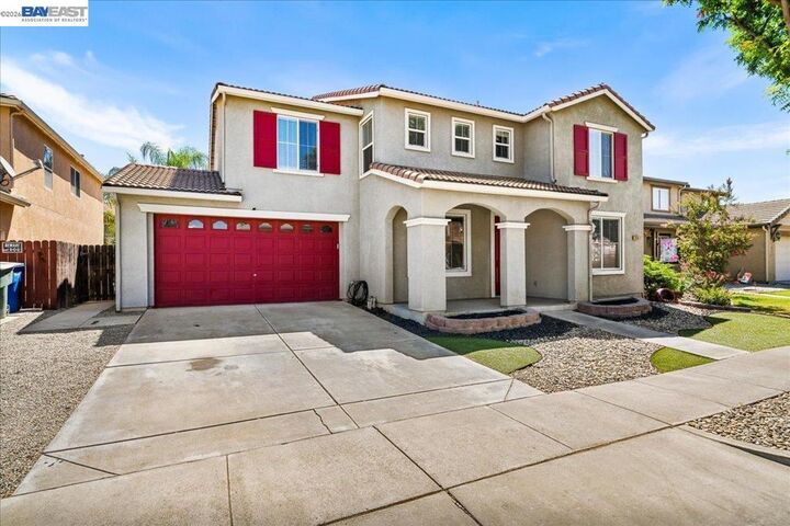Property Photo:  240 Angora St  CA 95363 