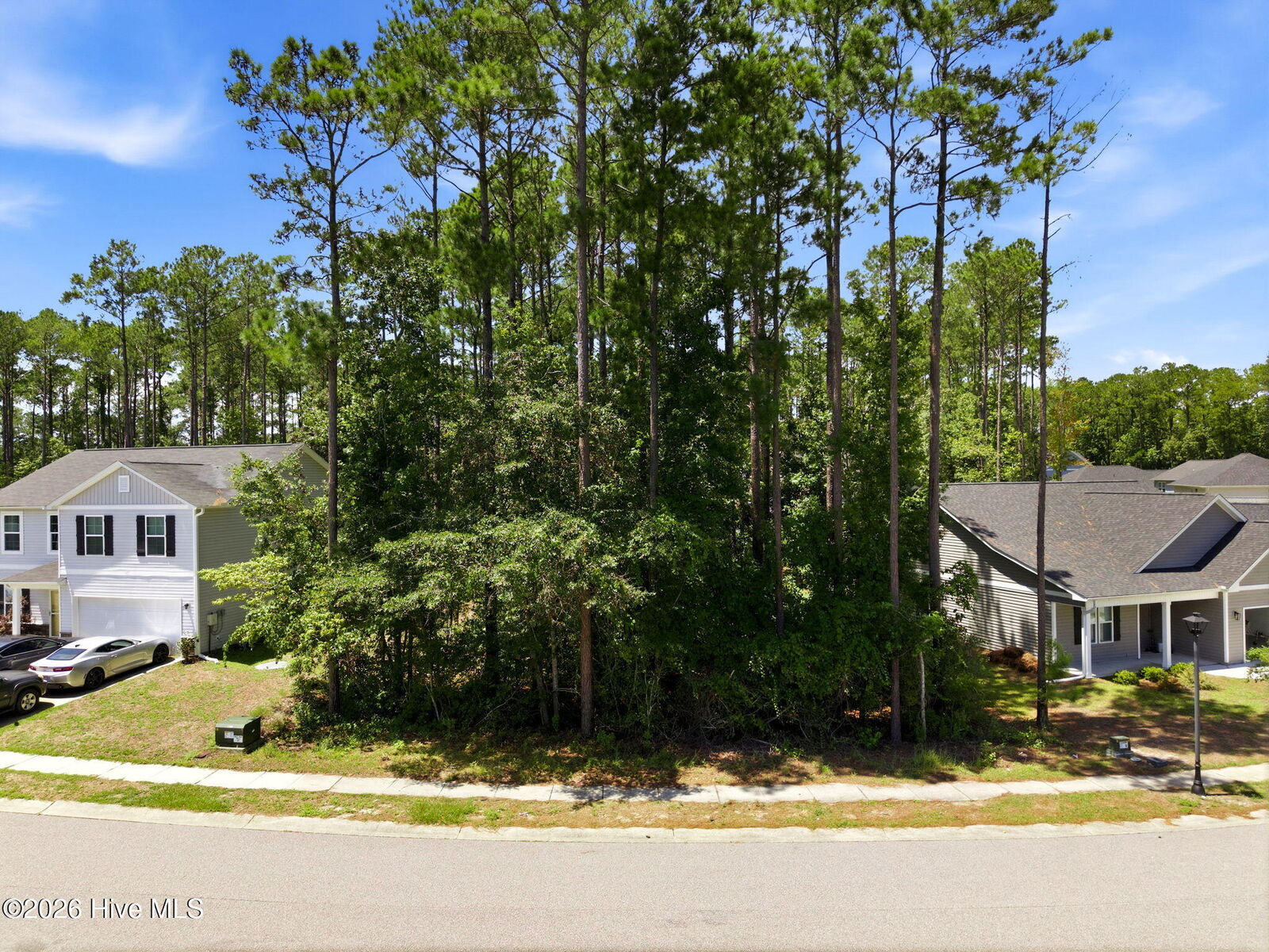 Property Photo: 2614 Provence Drive SE NC 28422
