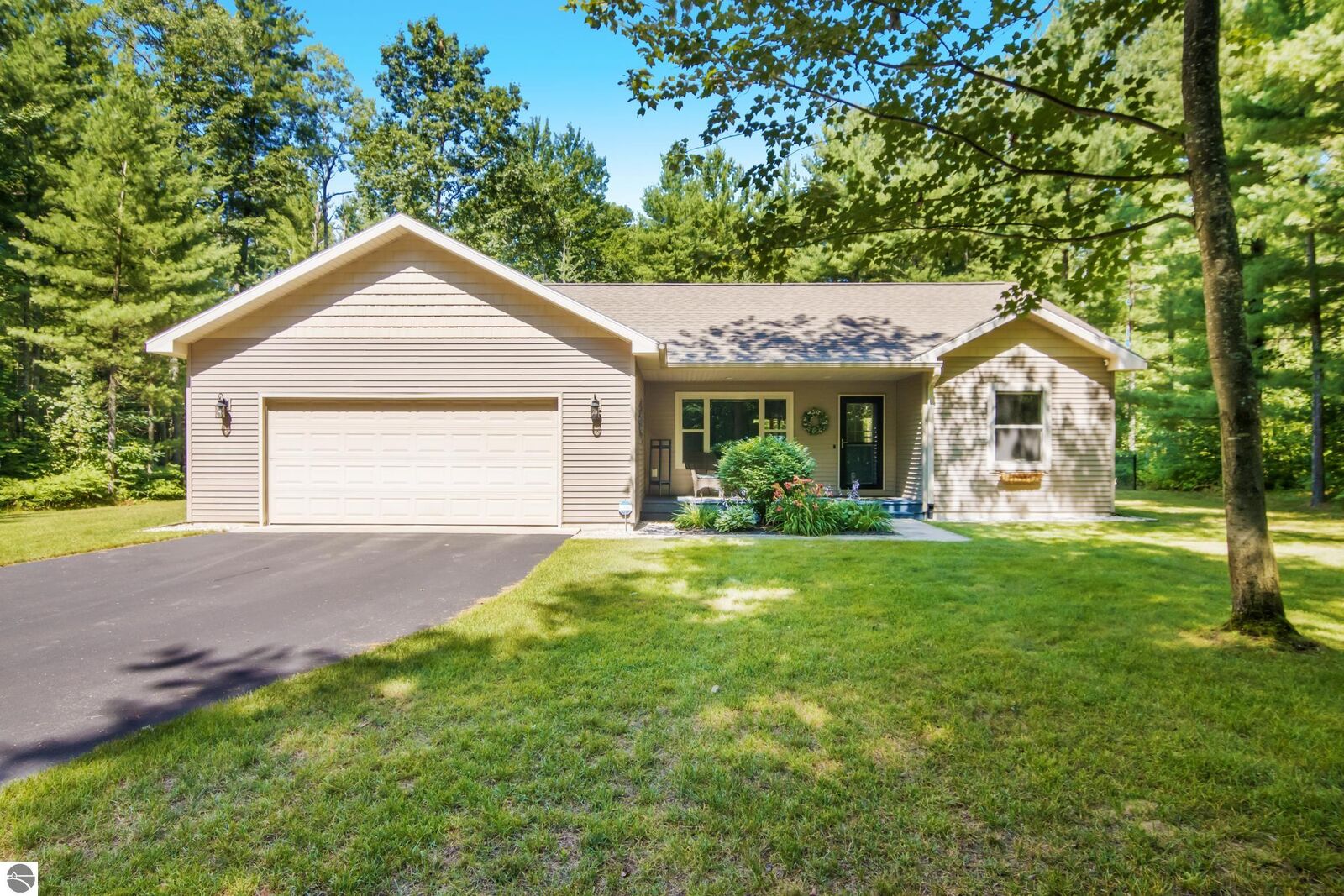 Property Photo: 1691 Round Lake Road MI 49643