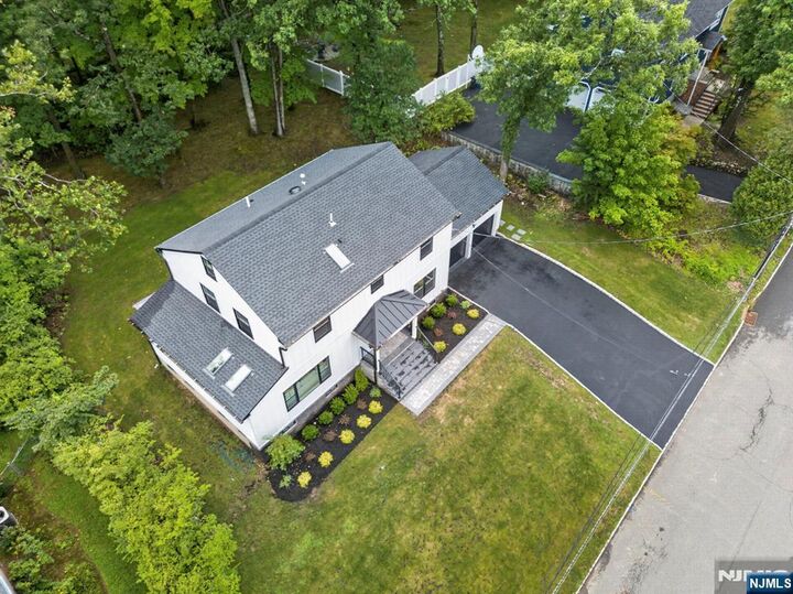 Property Photo:  12 Weber Road  NJ 07052 