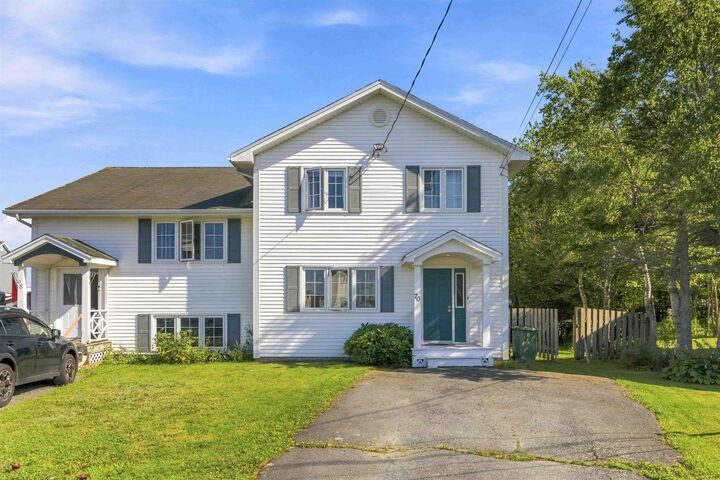 Property Photo:  70 Thorncrest Court  NS B3G 1N4 