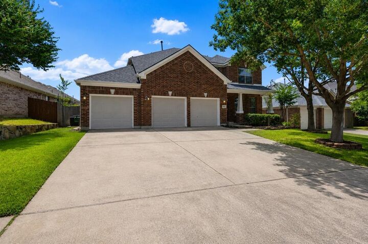 Property Photo: 5117 Blackwood Drive TX 75071