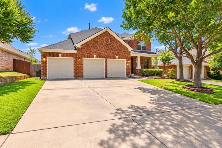 Property Photo:  5117 Blackwood Drive  TX 75071 