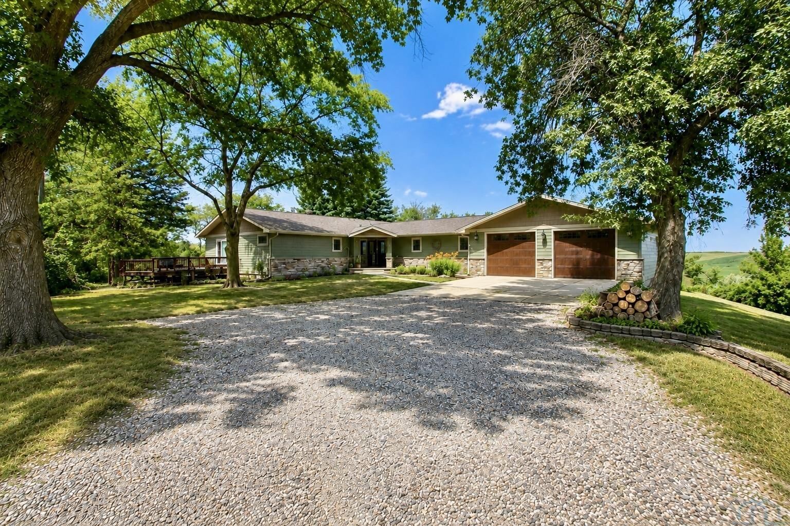Property Photo: 18231 Weber Rd IA 51062