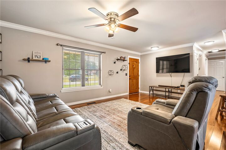 Property Photo:  2065 Chapman Lane  AR 72751 