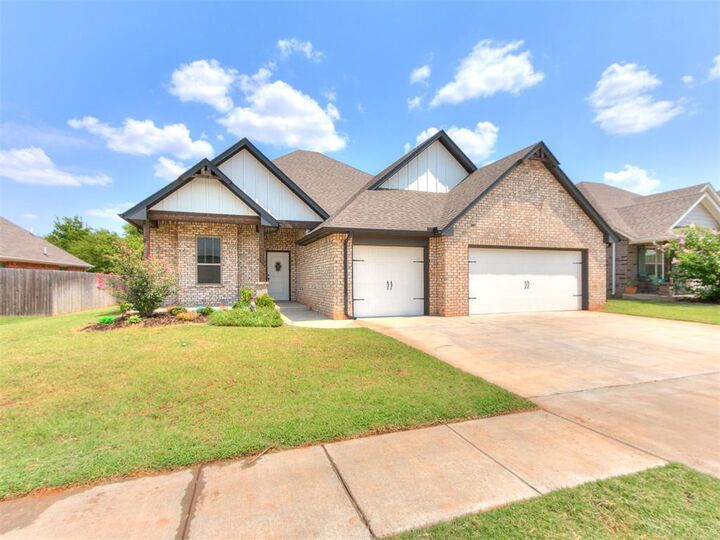 Property Photo: 14004 Kamber Drive OK 73099