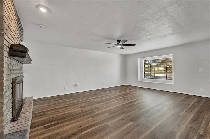 Photo de la propriété:  410 SE 24th Avenue  OK 73071 