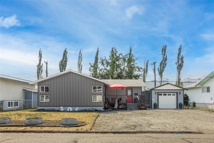 Property Photo:  4202 26 Avenue  BC V1T 1R1 