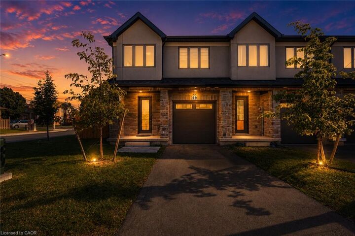 166 Mount Albion Road 29 — photo 1