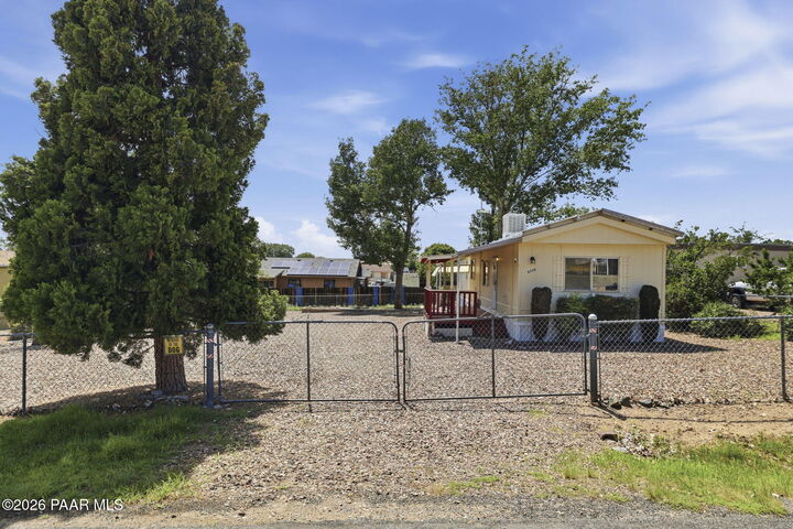 Property Photo:  6330 N Wildhorse Drive  AZ 86314 