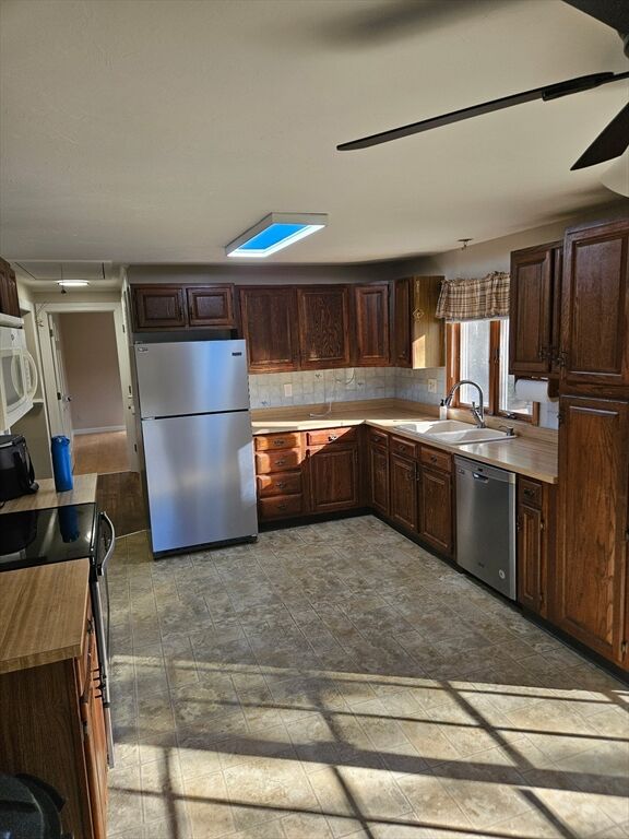 Property Photo:  15 Old County Rd B  MA 01521 