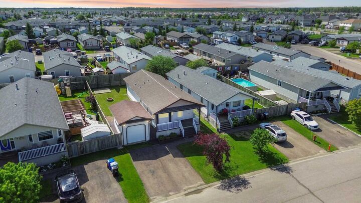 Property Photo: 165 Balsam Way AB T9K 0H7