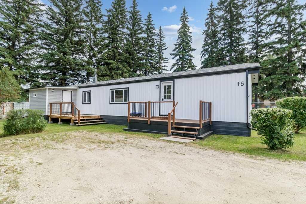 Property Photo: 4516 48 Avenue 15 AB T4S 1L8