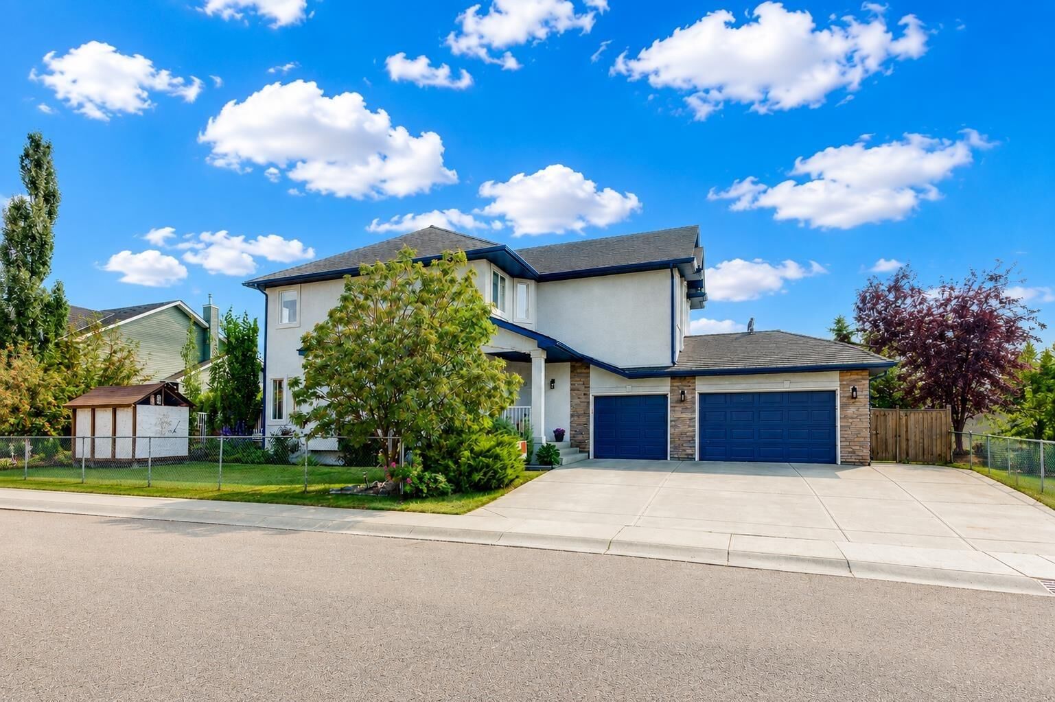 Photo de la propriété: 402 Fairways Mews NW AB T4B 2W9