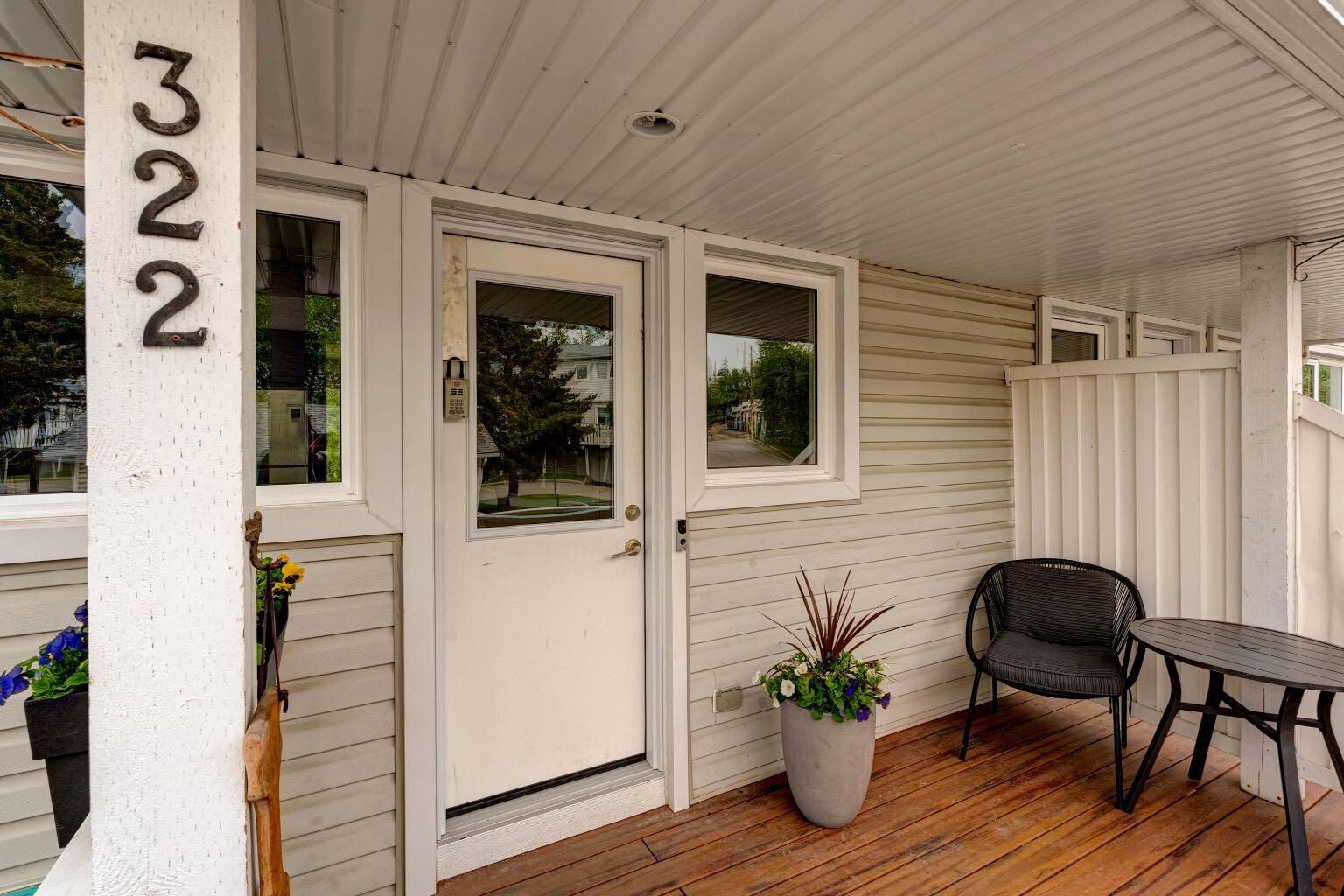 Property Photo: 322 Killarney Glen Court SW AB T3E 7H4