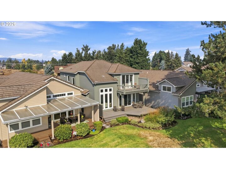 Property Photo: 130 Magnolia Dr OR 97426