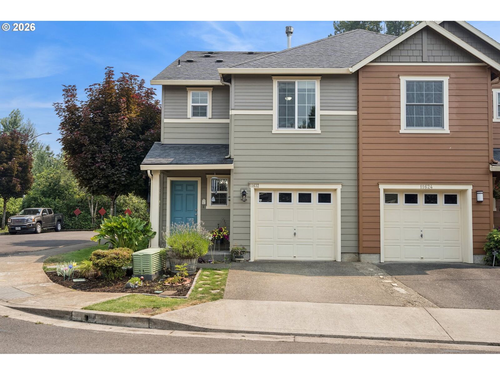 Property Photo:  11632 Darling Way  OR 97045 