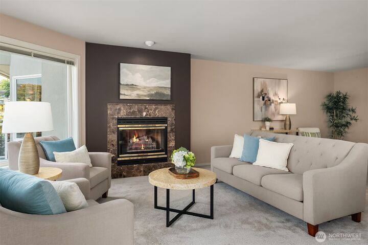 Property Photo: 540 Dayton Street 101 WA 98020