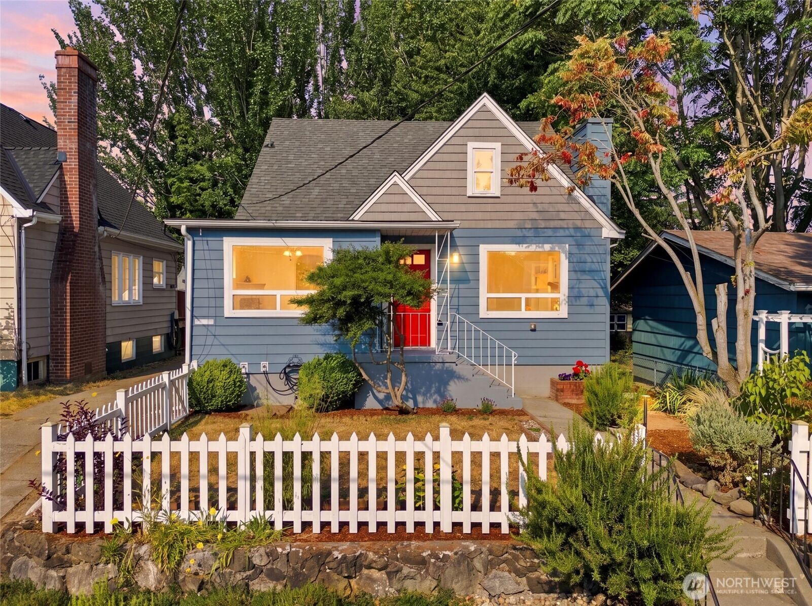 Property Photo:  1011  High Avenue  WA 98337 