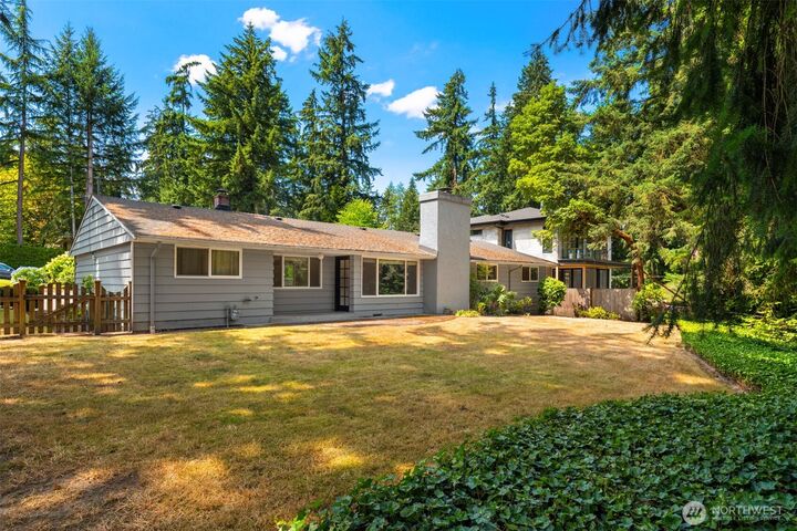 Property Photo:  10466 SE 19th Street  WA 98004 