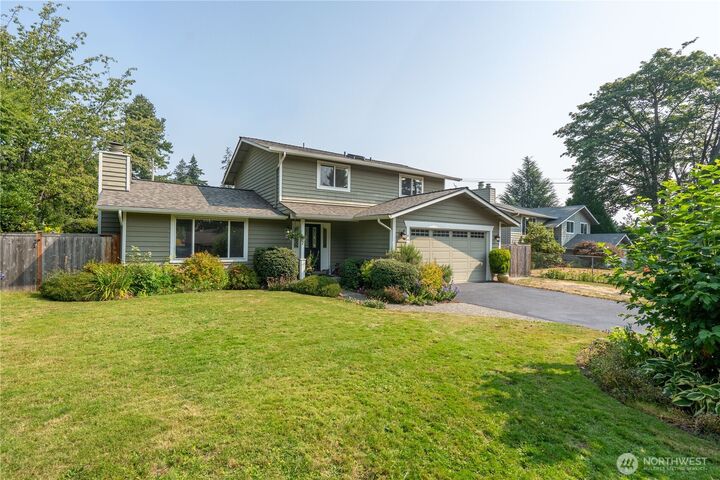 Property Photo:  8414 NE 144th Place  WA 98034 