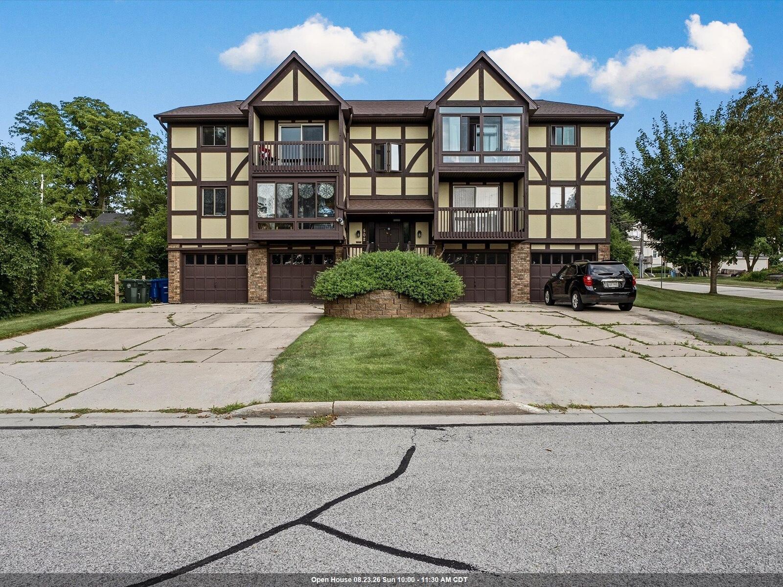 Property Photo:  502 Front Street 3  WI 54115-2546 